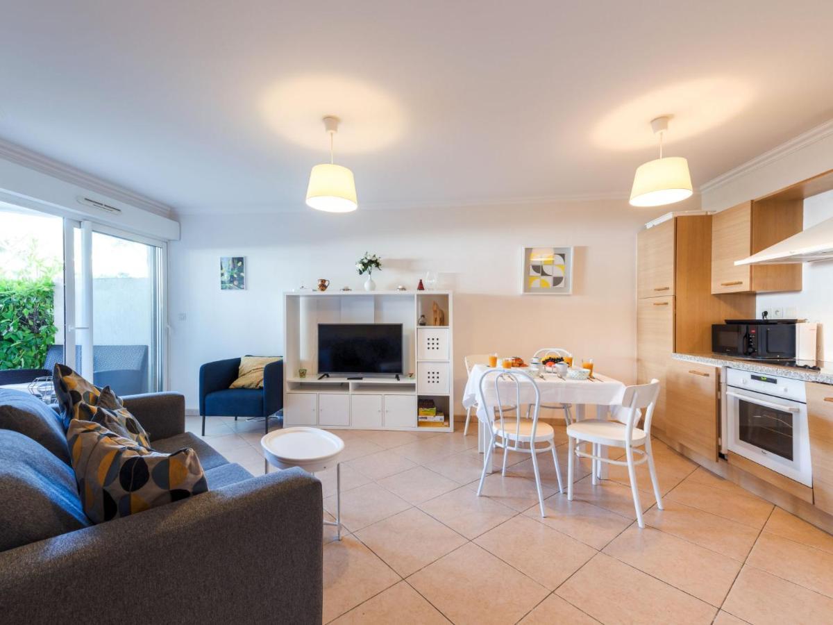 Apartment Cap Marine-2 By Interhome Cavalaire-sur-Mer Eksteriør billede